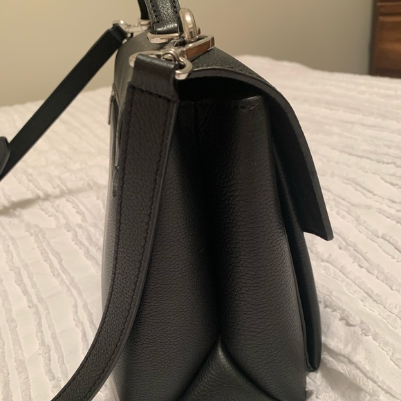 LOUIS VUITTON AUTHENTIC LOCKME - Picture 12 of 12